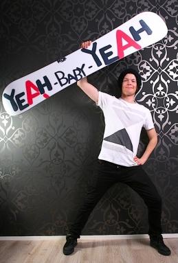 Antti's new snowboards are making him crazy